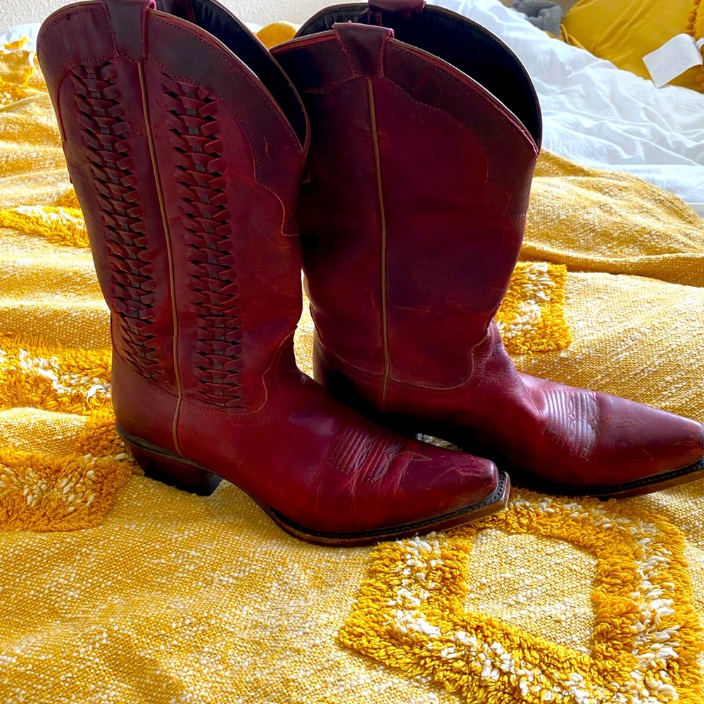 Shyanne red cowboy boots